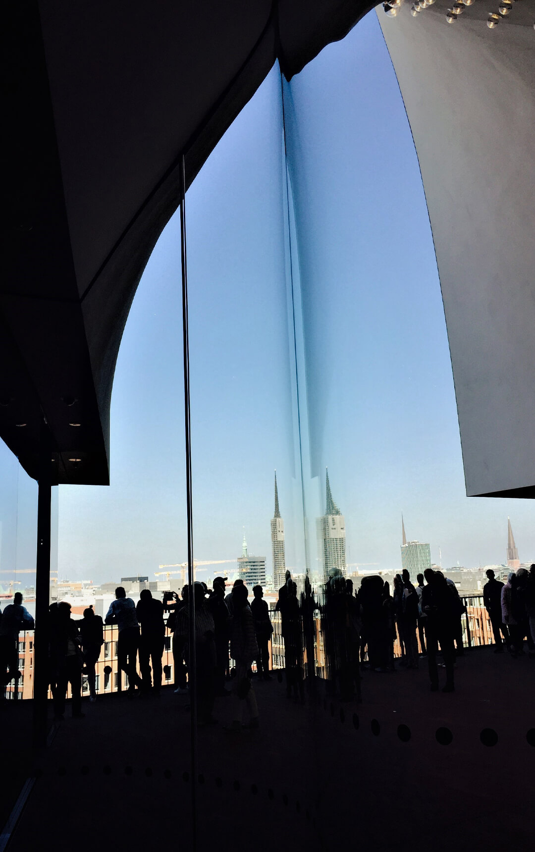 Titelbild: the quintessences of relations - ai a peaceful mind